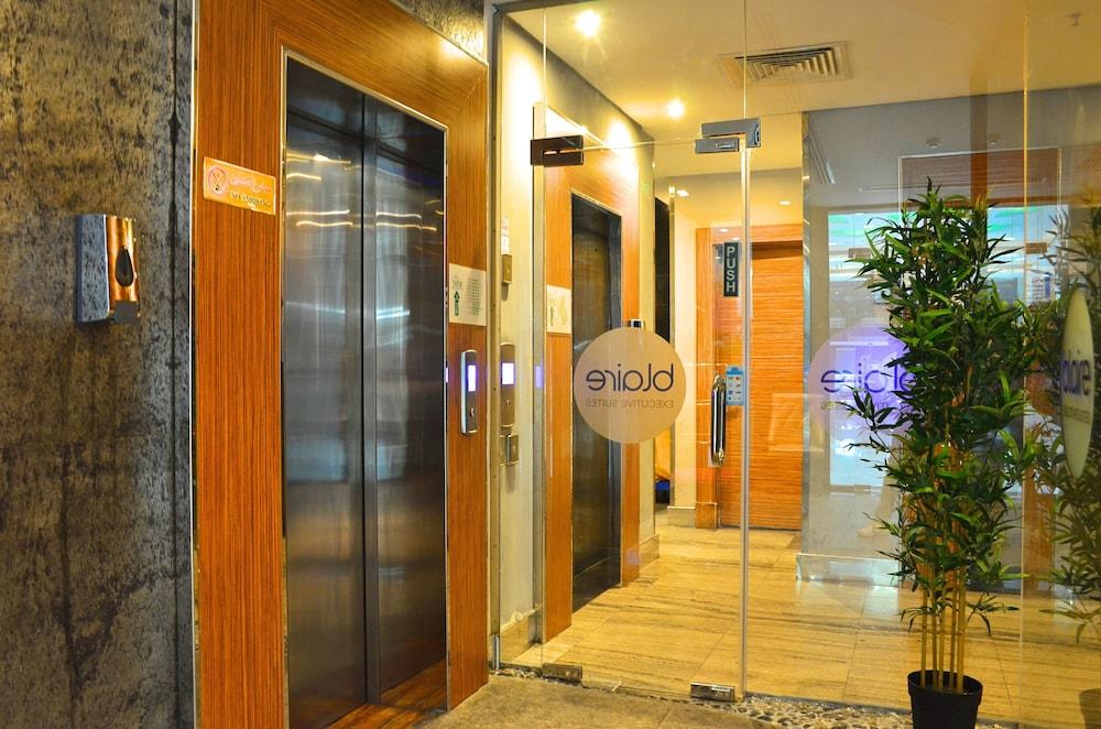 Belair Executive Suites Manama Exterior photo